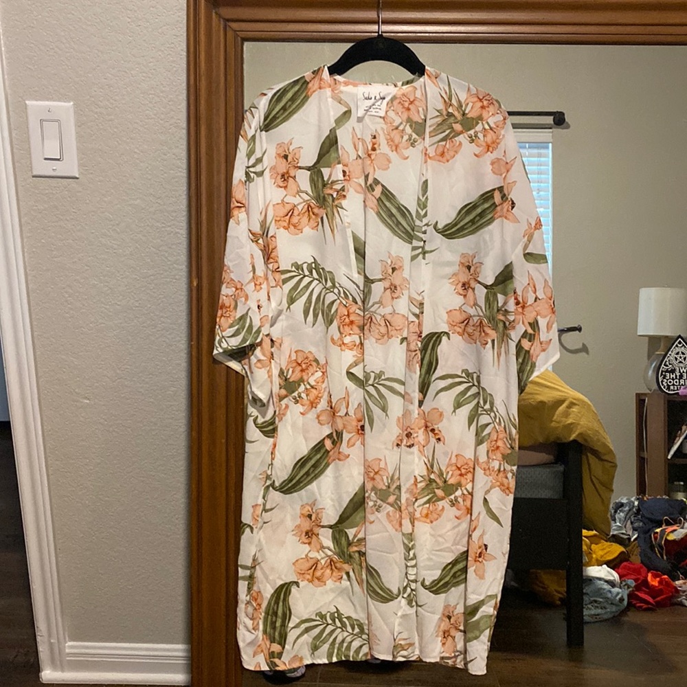 Floral kimono